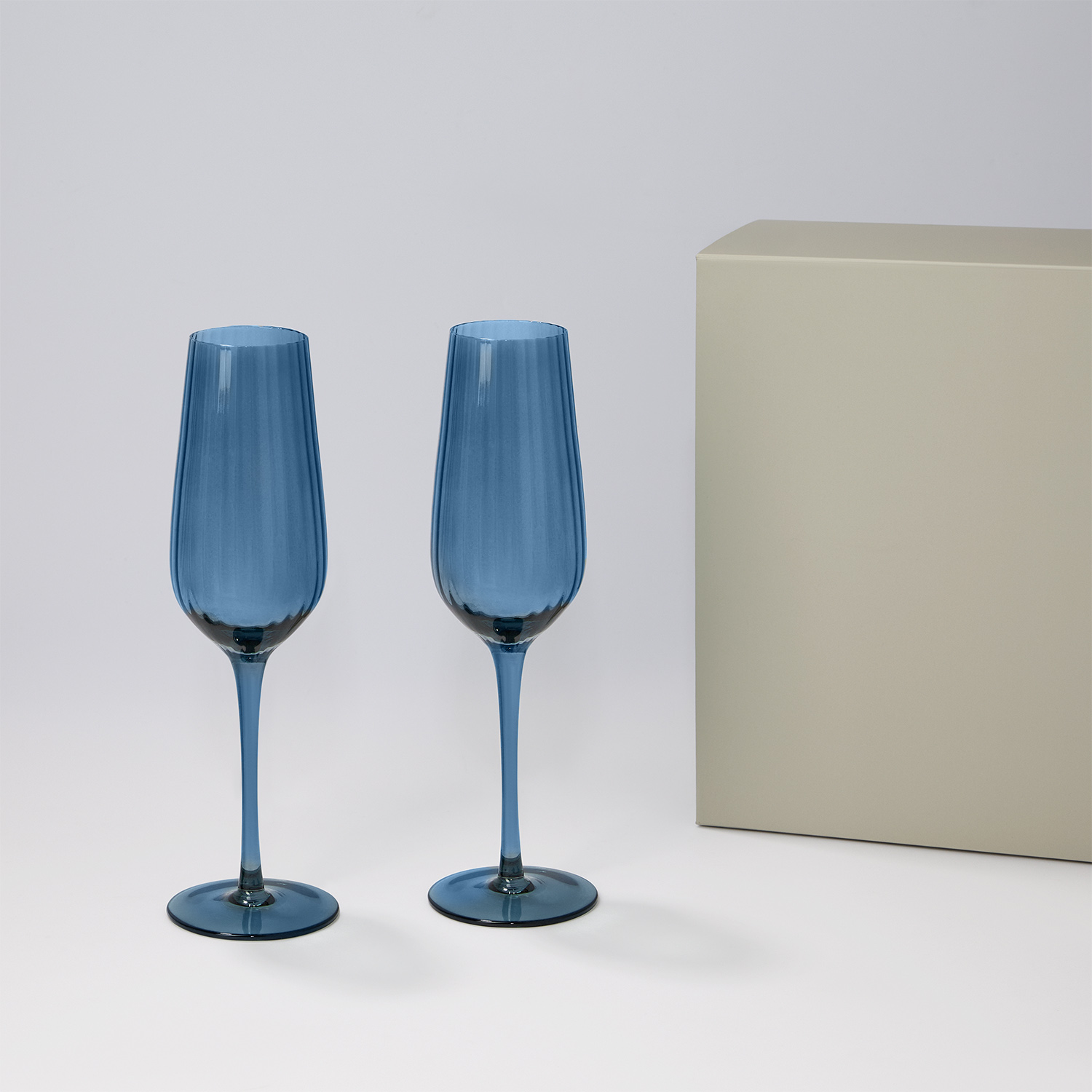 Подарочный набор 2 бокала для шампанского Toscana в серой коробке