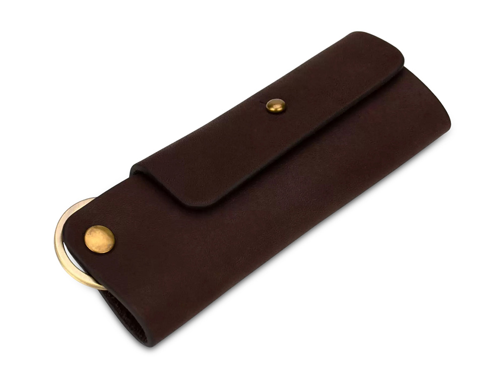 коричневый