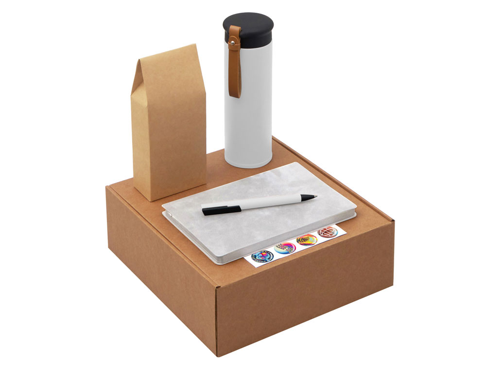 белый, коричневый