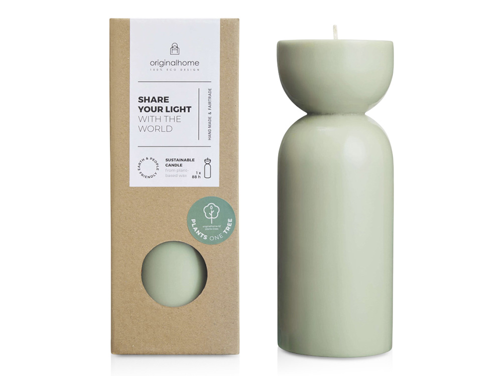 зеленый яркий